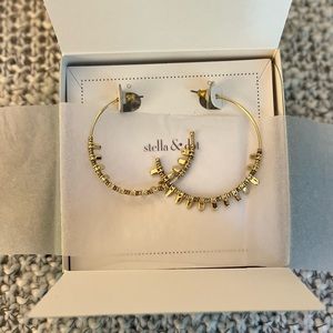 Stella & Dot Petal Hoops - Gold